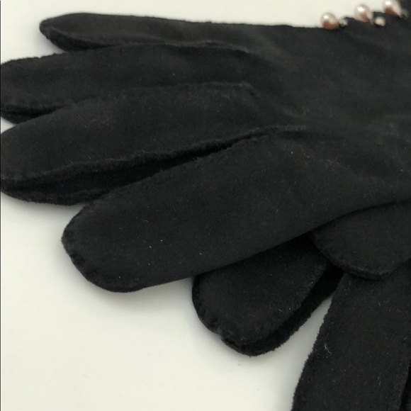 VINTAGE GLOVES WITH TEARDROP PEARLS & RHINESTONES - Picture 12 of 16